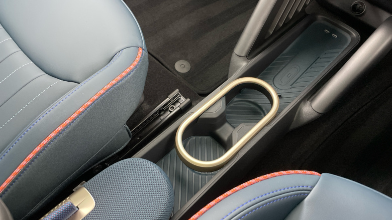 MINI Aceman 135kW E Classic 43kWh 5dr Auto Electric Hatchback